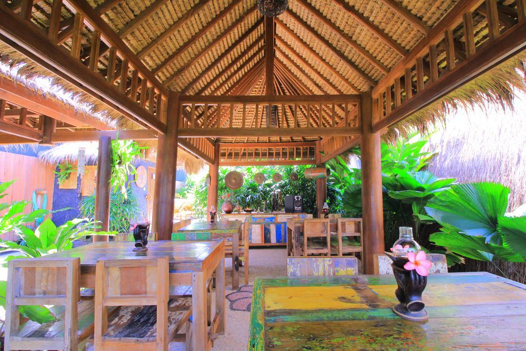 Guest house Pantai Karang 3*